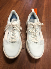 Load image into Gallery viewer, vans shoes - Mens 6.5 Womens 8