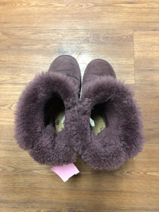 UGG 6 shoes