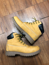 Load image into Gallery viewer, Men's Deer Stag Waterproof Size 6.5 Boots
