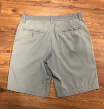 Load image into Gallery viewer, Size 32 Shorts