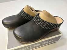Load image into Gallery viewer, Dansko Boots