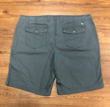 Load image into Gallery viewer, womens Size 16 Eddie Bauer Shorts NWT