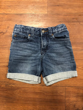 Load image into Gallery viewer, girls 3T Cat &amp; Jack Shorts