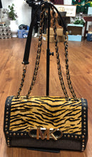 Load image into Gallery viewer, michael kors Purse - Adjustable straps, gold hardware
