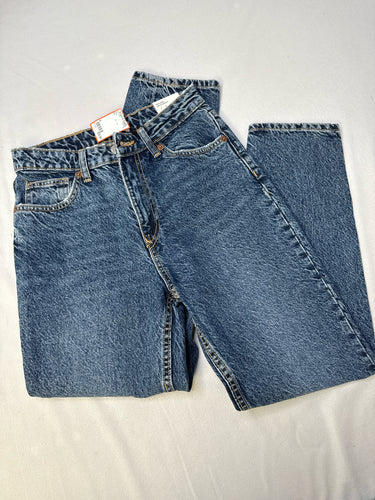 Ladies Size 4 zara Jeans NWT