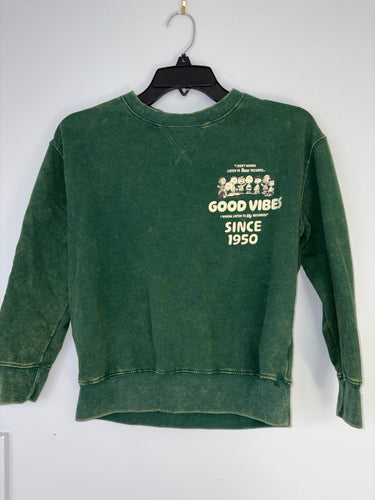 Boys 8 old navy Sweater