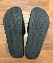 Load image into Gallery viewer, Nike 10 slides  shoes