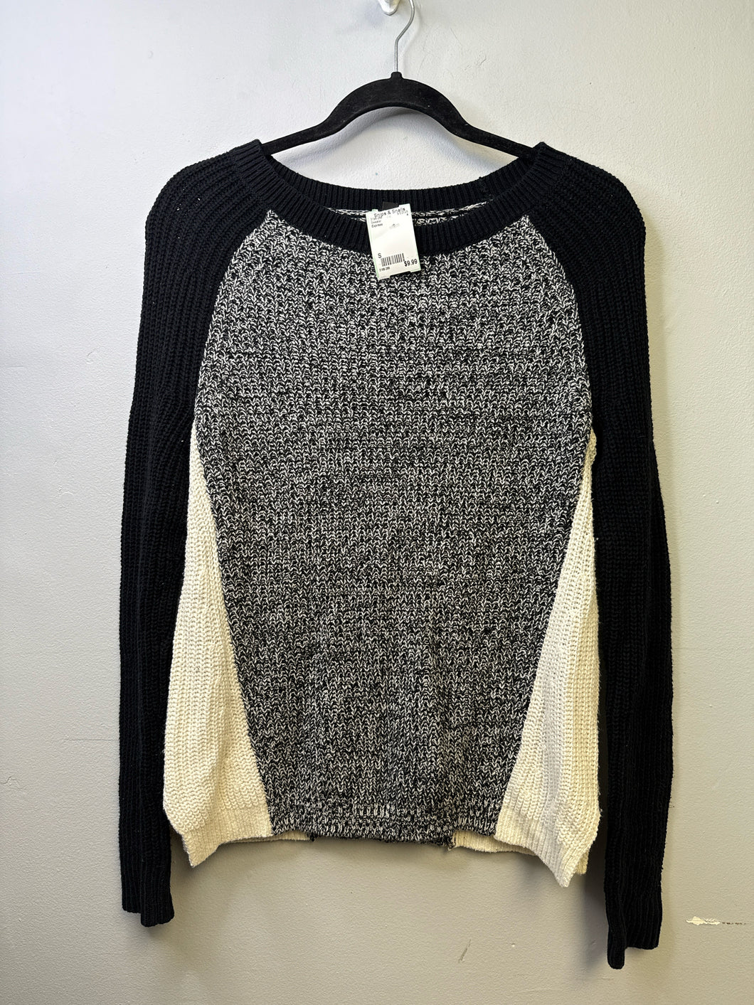 Size S Express Sweater