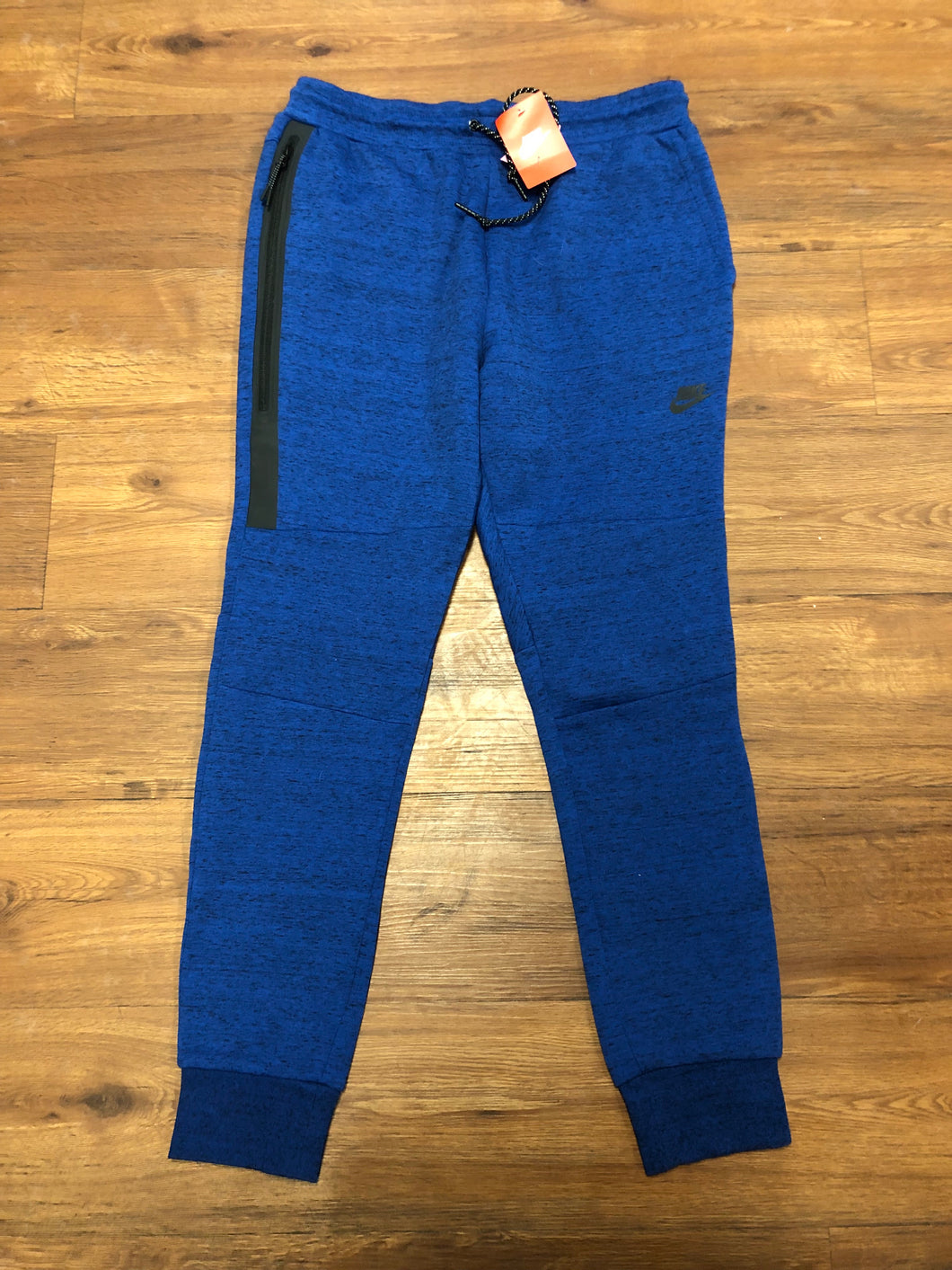 mens Nike large bnwt jogger pants