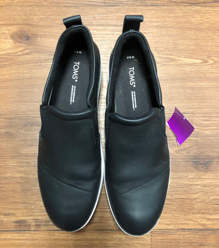 Toms 8.5 shoes
