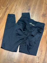 Load image into Gallery viewer, Size XS DFYNE Leggings