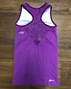 Size M Asics Shirt