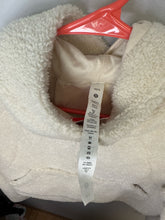 Load image into Gallery viewer, Size XS/S Lululemon pullover