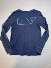 Load image into Gallery viewer, Women's Size XS Vineyard Vines Long Sleeve Shirt