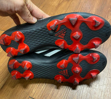 Load image into Gallery viewer, Adidas Cleats