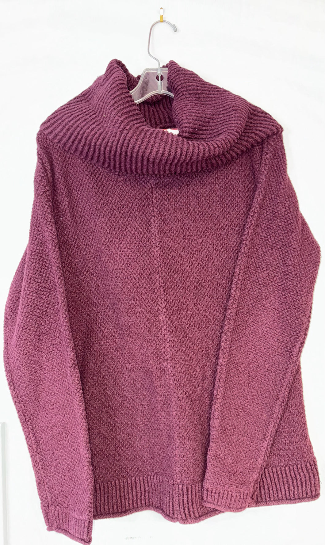 ladies Size S Maurices Sweater