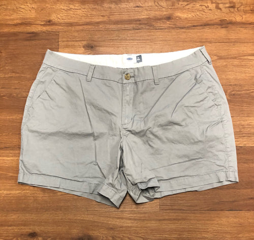 Size 16 old navy Shorts