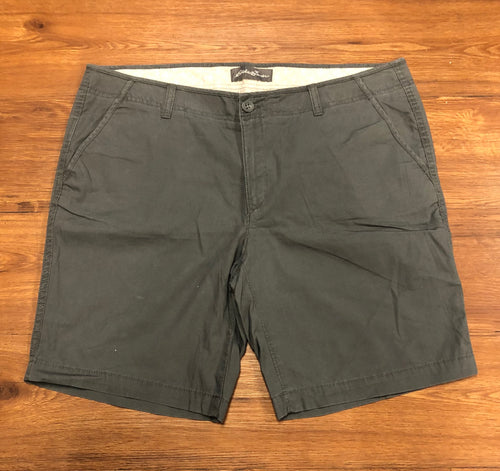 womens Size 16 Eddie Bauer Shorts NWT