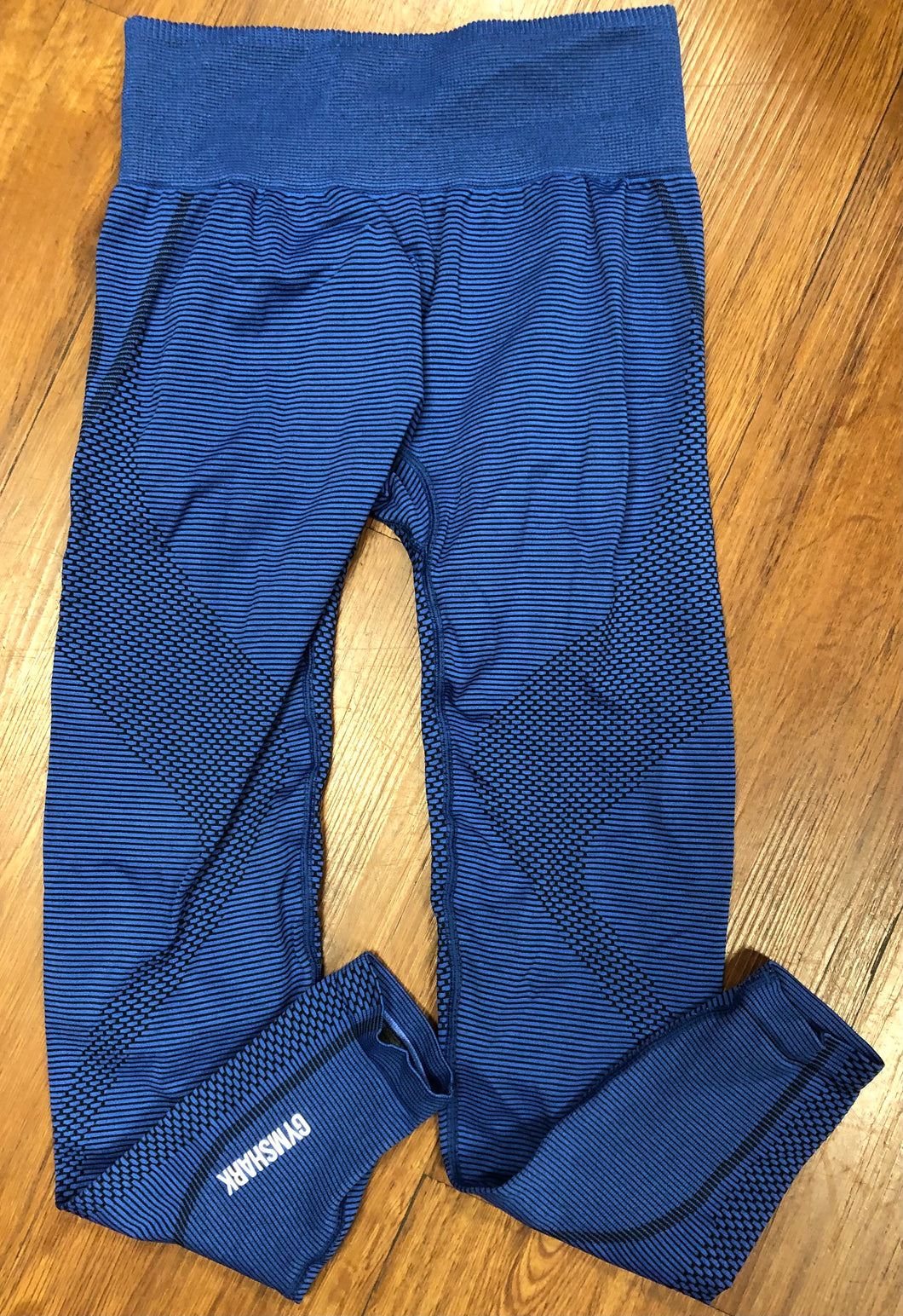 Size M Gymshark Leggings