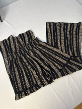 Load image into Gallery viewer, Size M Buckle bnwt Pants
