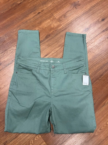 Size 10 St Johns Bay Pants