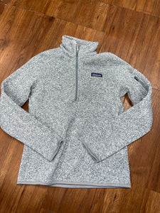 Women's Size S Patagonia Pull Over Quarter Zip Sweater