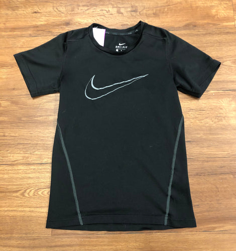 youth med boys  Nike Shirt