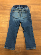 Load image into Gallery viewer, girls 3 Gap straight leg Jeans