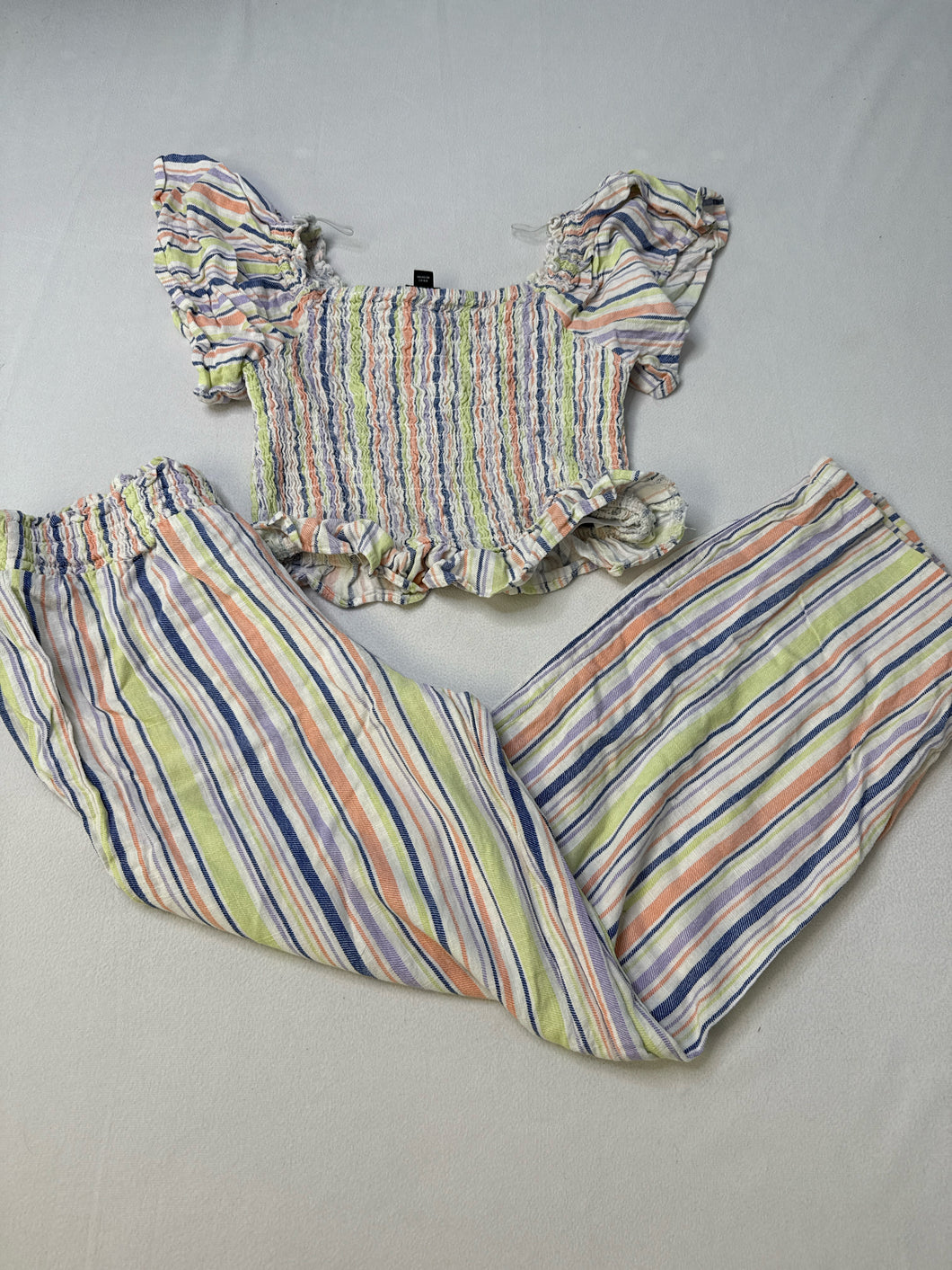 Girls 10/12 Art Class Outfit