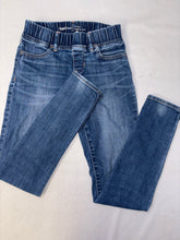 Load image into Gallery viewer, Girls 10 Gap Jeans