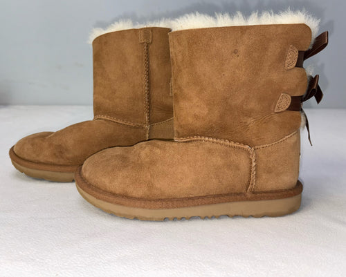 UGG 2 shoes
