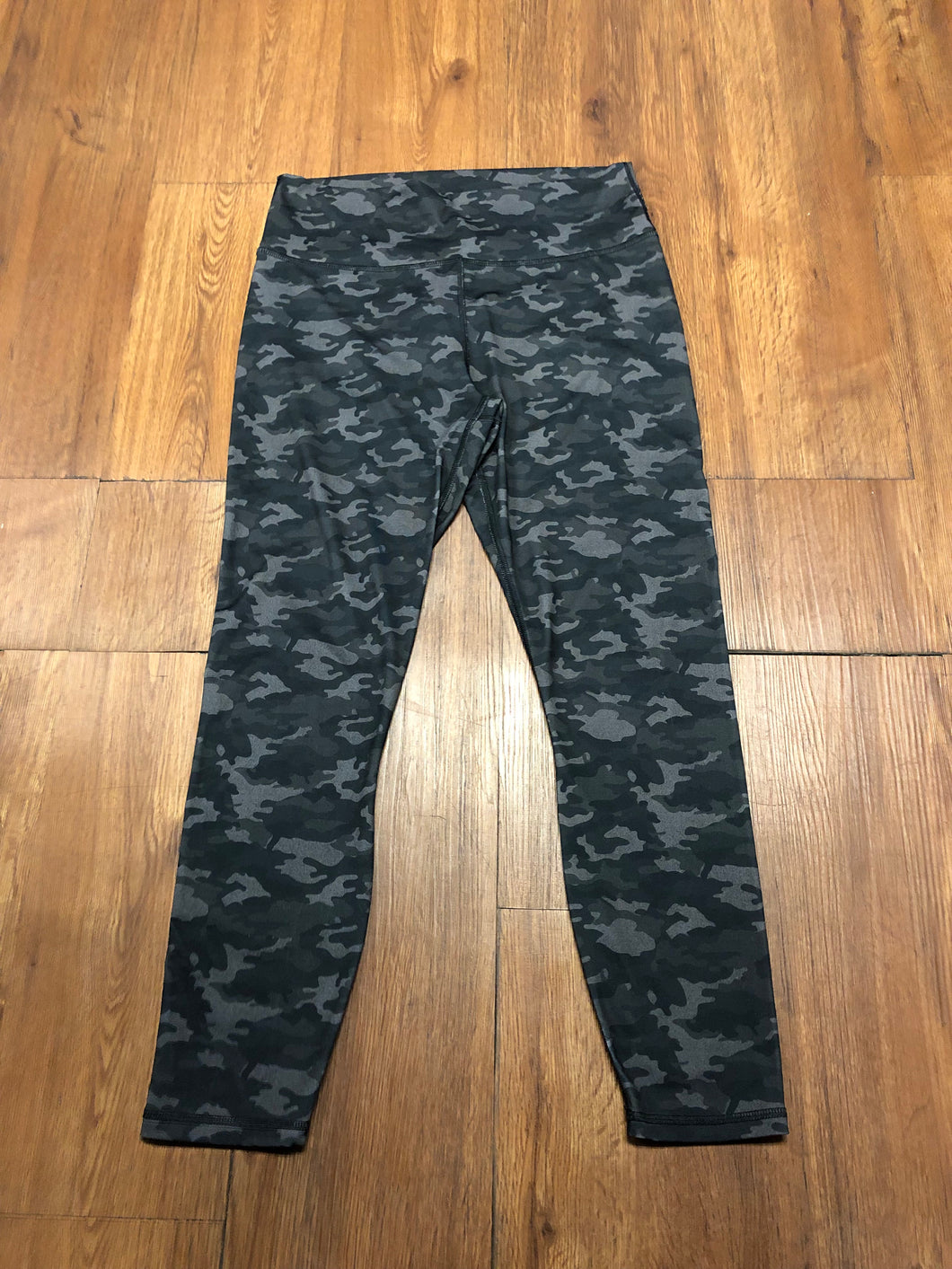 Women's Size L Fabletics Leggings