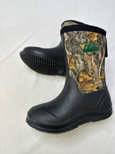 Load image into Gallery viewer, 3 shoes