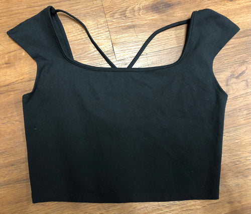 Size M Wild Fable crop shirt