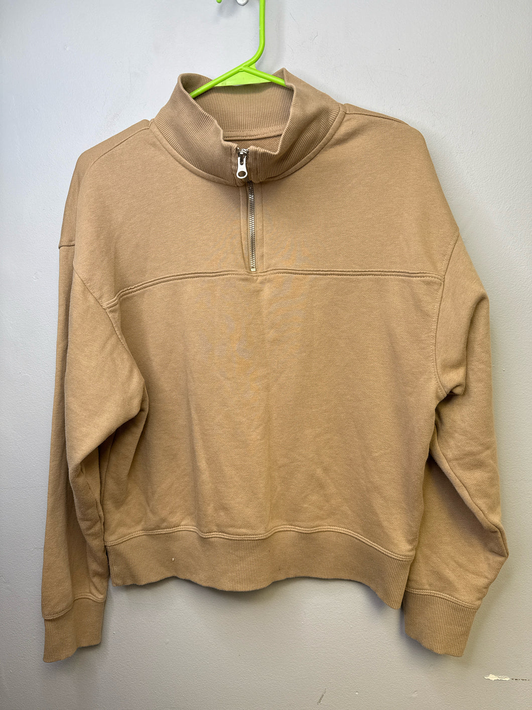 Size S champion sweatshirt