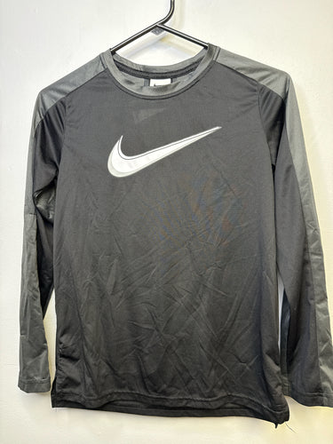 youth large boys  Nike Shirt