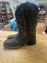 Load image into Gallery viewer, Shoes