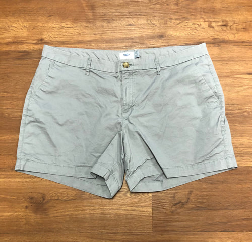 Size 16 old navy Shorts