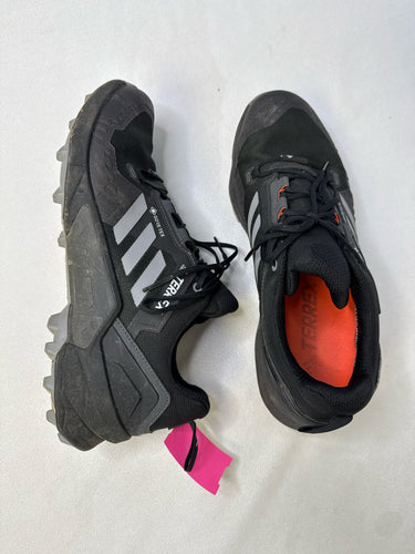 11.5 Boots