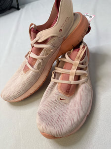 Womens 10 Nike Shoes