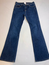 Load image into Gallery viewer, Size 4 Gap Jeans