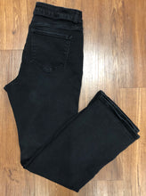 Load image into Gallery viewer, Size 14 LoveIvet by vervet Jeans