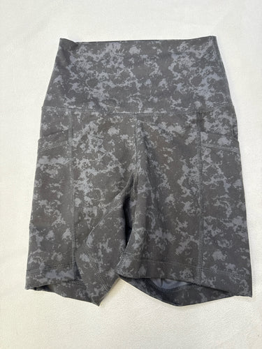 ladies Size XS Yogalicious Shorts