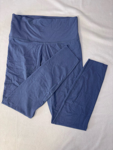 Size M Nike Leggings