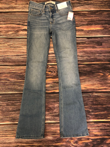 Size 000 Hollister Jeans, low rise boot, new with tags