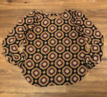 Load image into Gallery viewer, Size S The Loft Shirt