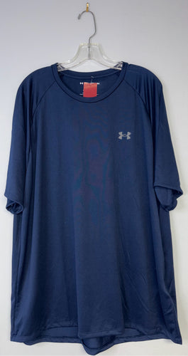 Size 2xl mens UA shirt