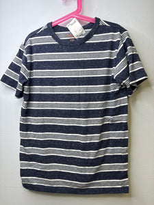 Boys 8/10 Cat & Jack Shirt