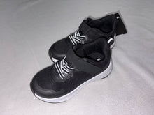 Load image into Gallery viewer, Athletic 8 shoes