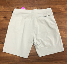 Load image into Gallery viewer, Size XL Mens bnwt Kenneth Cole active tech Shorts